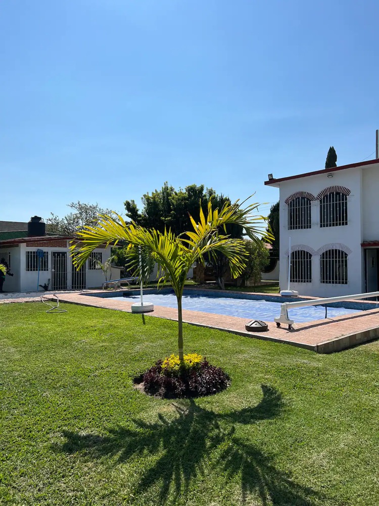 Alberca privada climatizada